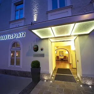 https://am-mirabellplatz.saalbachhinterglemmhotels.com